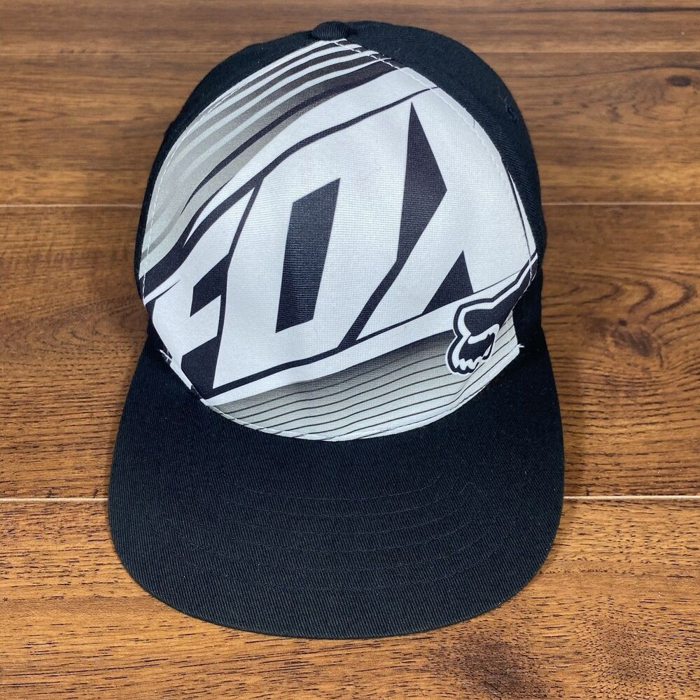 Fox Racing Campaign Flexfit Hat Black Fitted Cap Team Logo Hat Size S/M NWT New